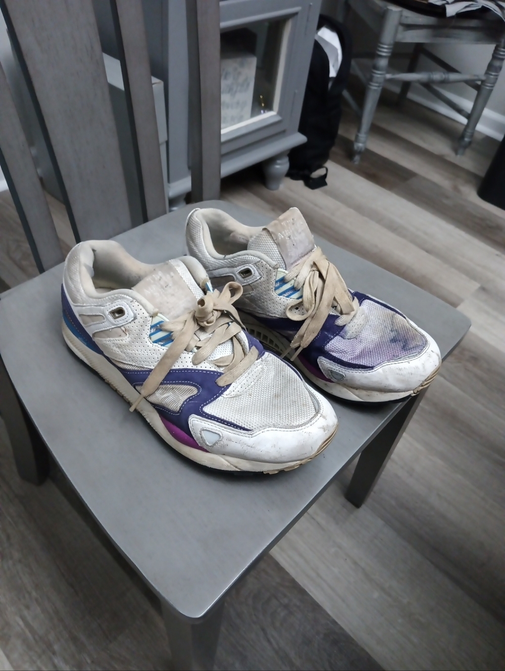 White Athletic Reebok GS Ventilator 2 Sneakers with Purple Accent